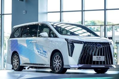 广汽集团先发制人 氢能源、氨发动机与飞行汽车核心部件同步亮相